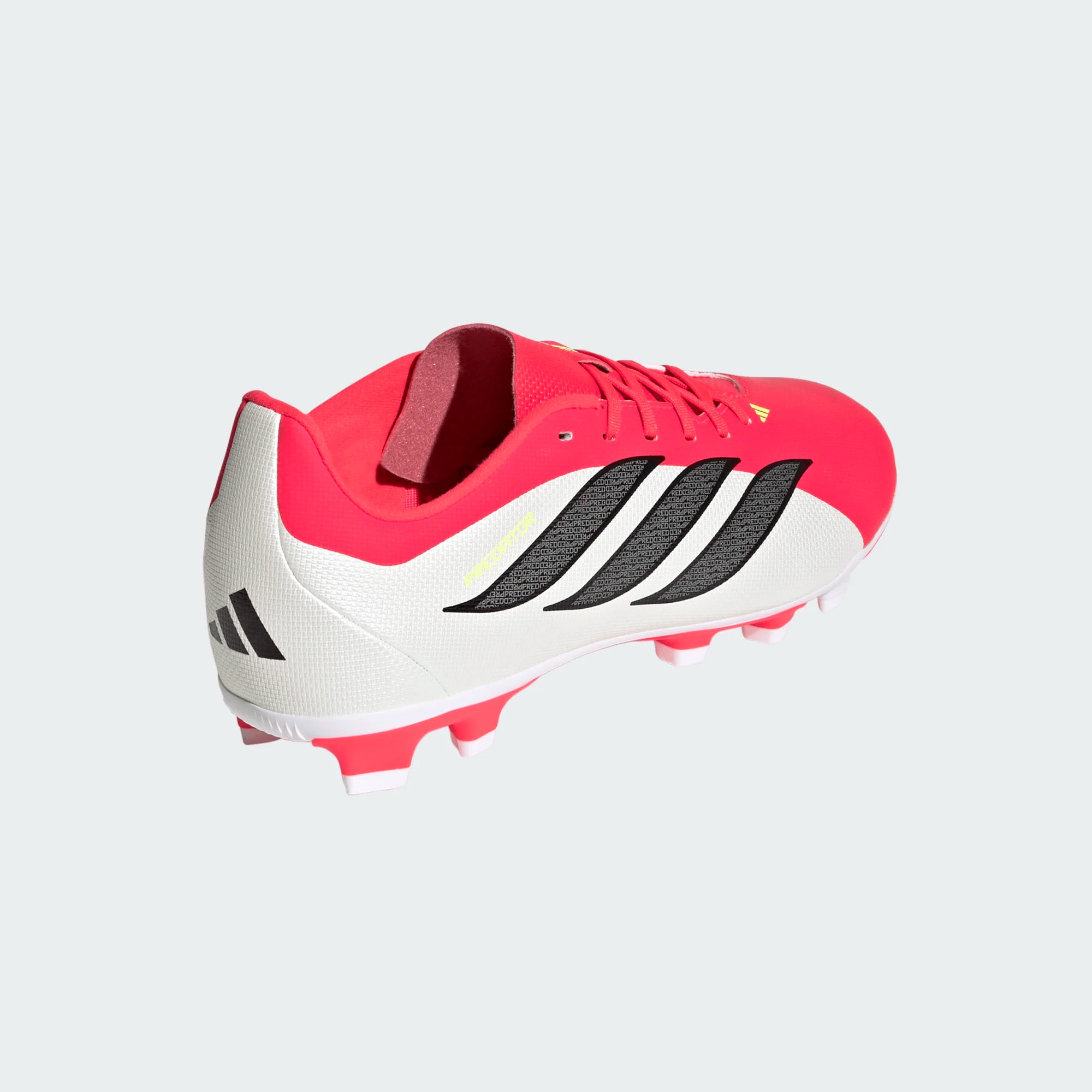 Adidas Predator Club 26 FG/MG Jnr