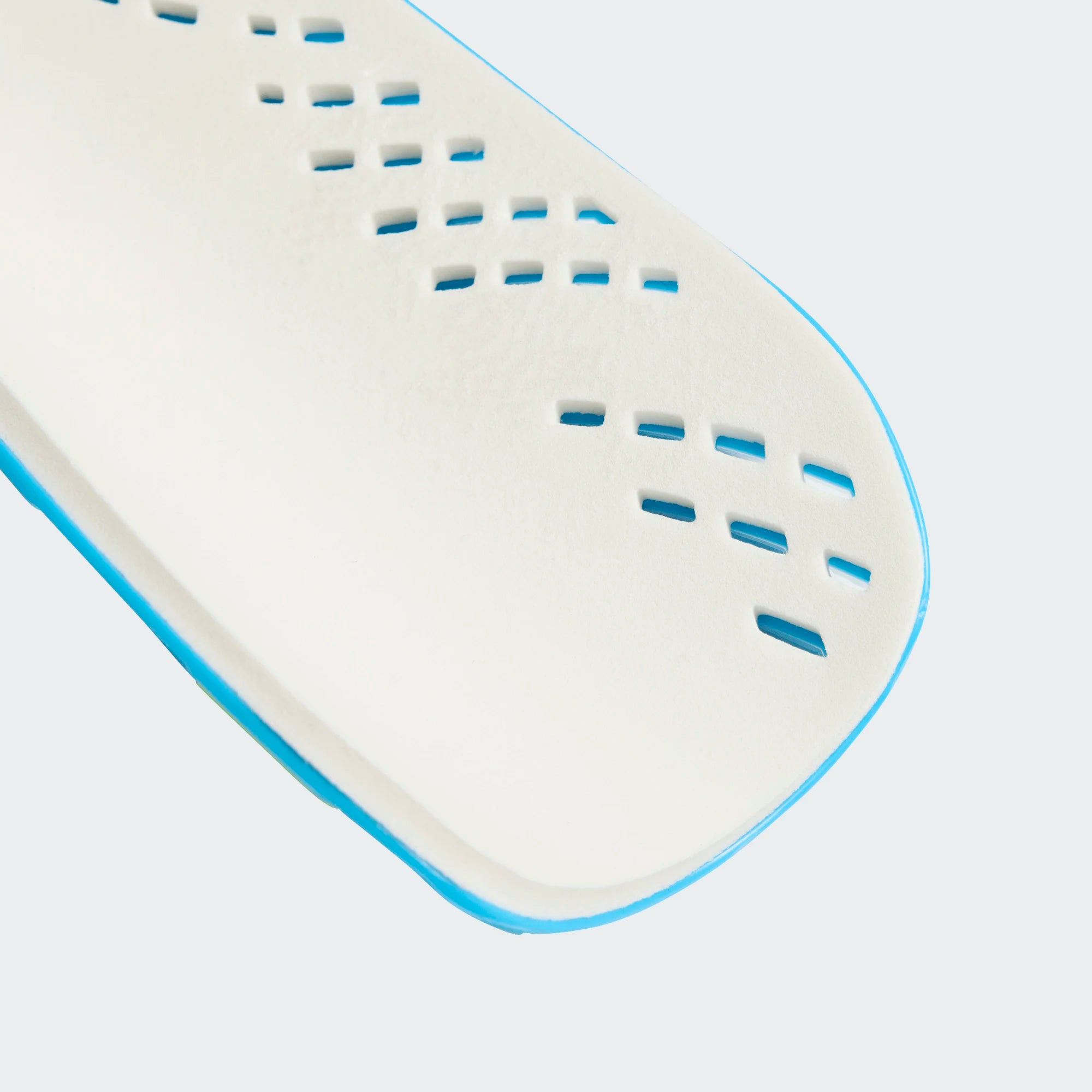 Adidas Tiro Club Shin Guard